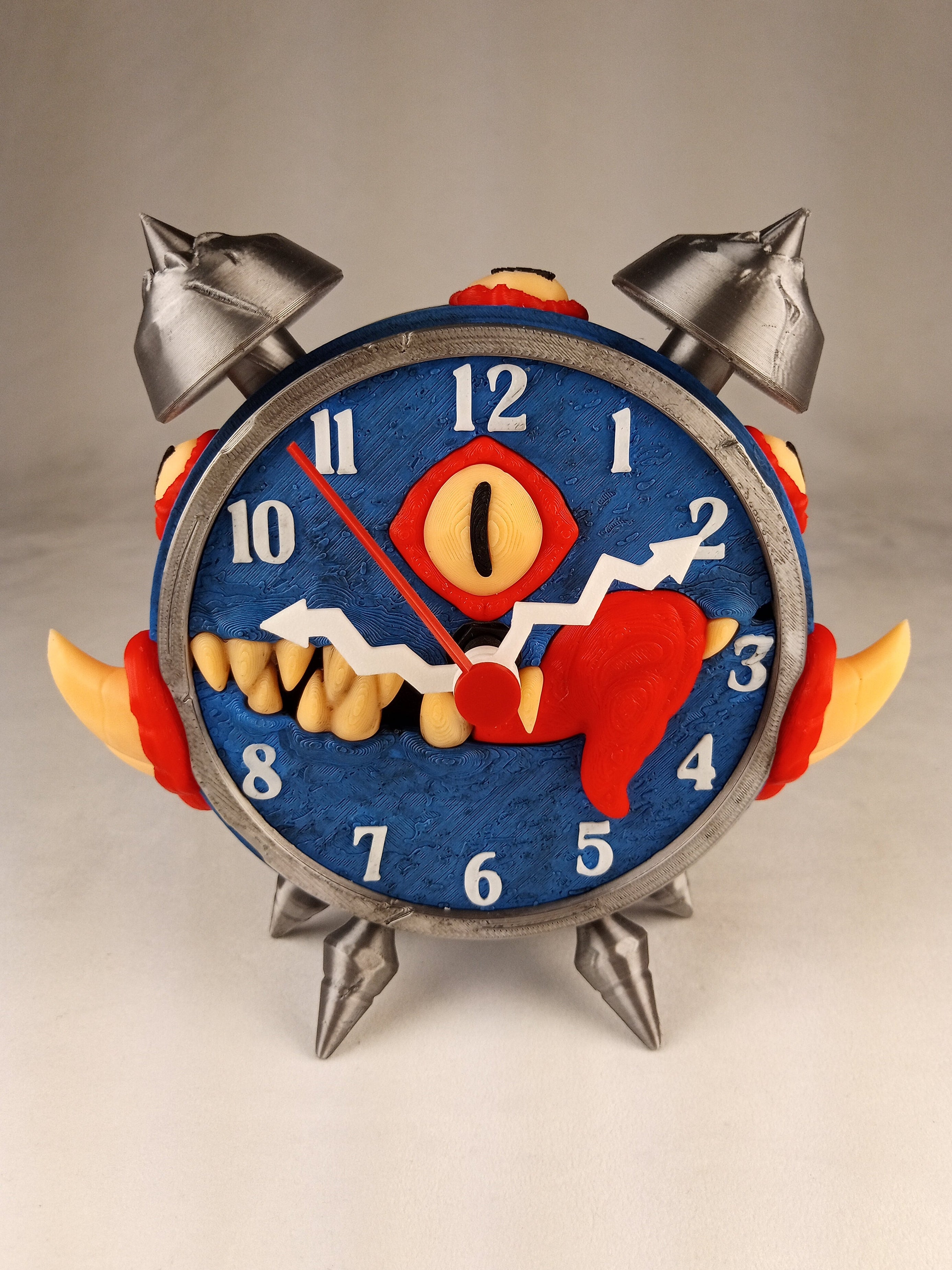 MimiClock mostruoso orologio da tavolo silente realizzato in stampa 3D a colori