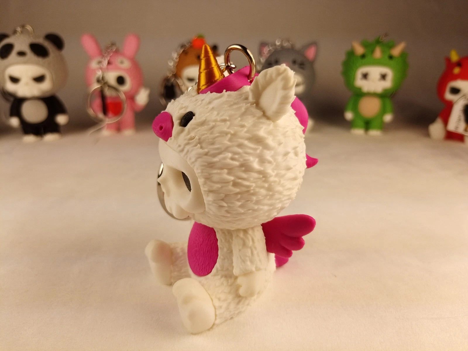 Skubbies "Unna" portachiavi e personaggio da collezione Stampa 3D PLA a colori con catena e anello con moschettone a molla