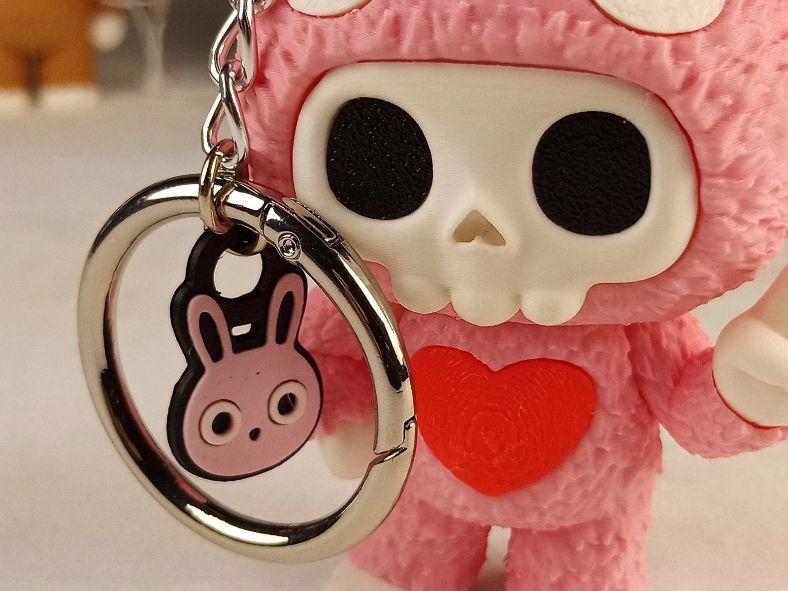 Skubbies "Tuff" portachiavi e personaggio da collezione Stampa 3D PLA a colori con catena e anello con moschettone a molla