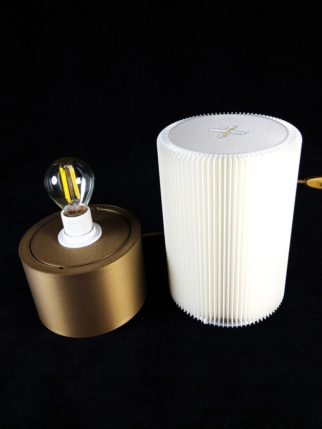 "Forma" Lumaline lampada da tavolo minimal colore bronzo, stampa 3D PLA - PETG
