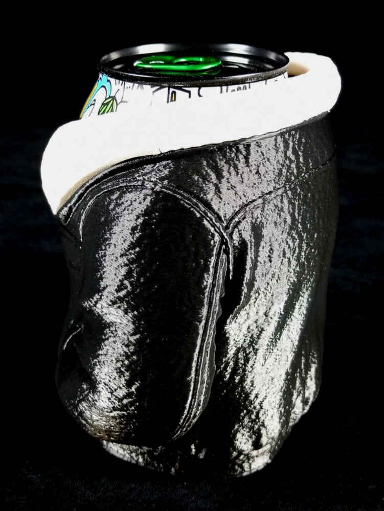 Giacca in Pelle Nera Porta lattine realizzato in PLA con la stampa 3D
