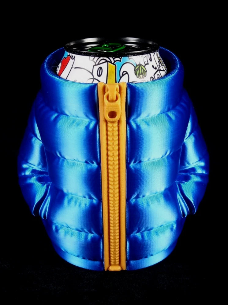 Giacca imbottita blu - Porta lattine realizzato in PLA con la stampa 3D a colori