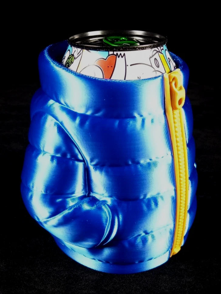 Giacca imbottita blu - Porta lattine realizzato in PLA con la stampa 3D a colori