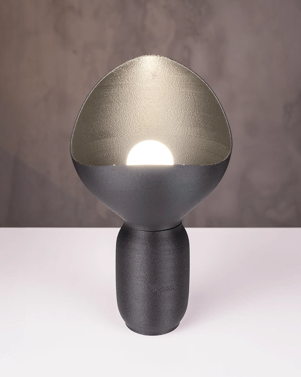 Moon Lamp lampada da tavolo led E27 220 v realizzata con stampa 3D in PETG