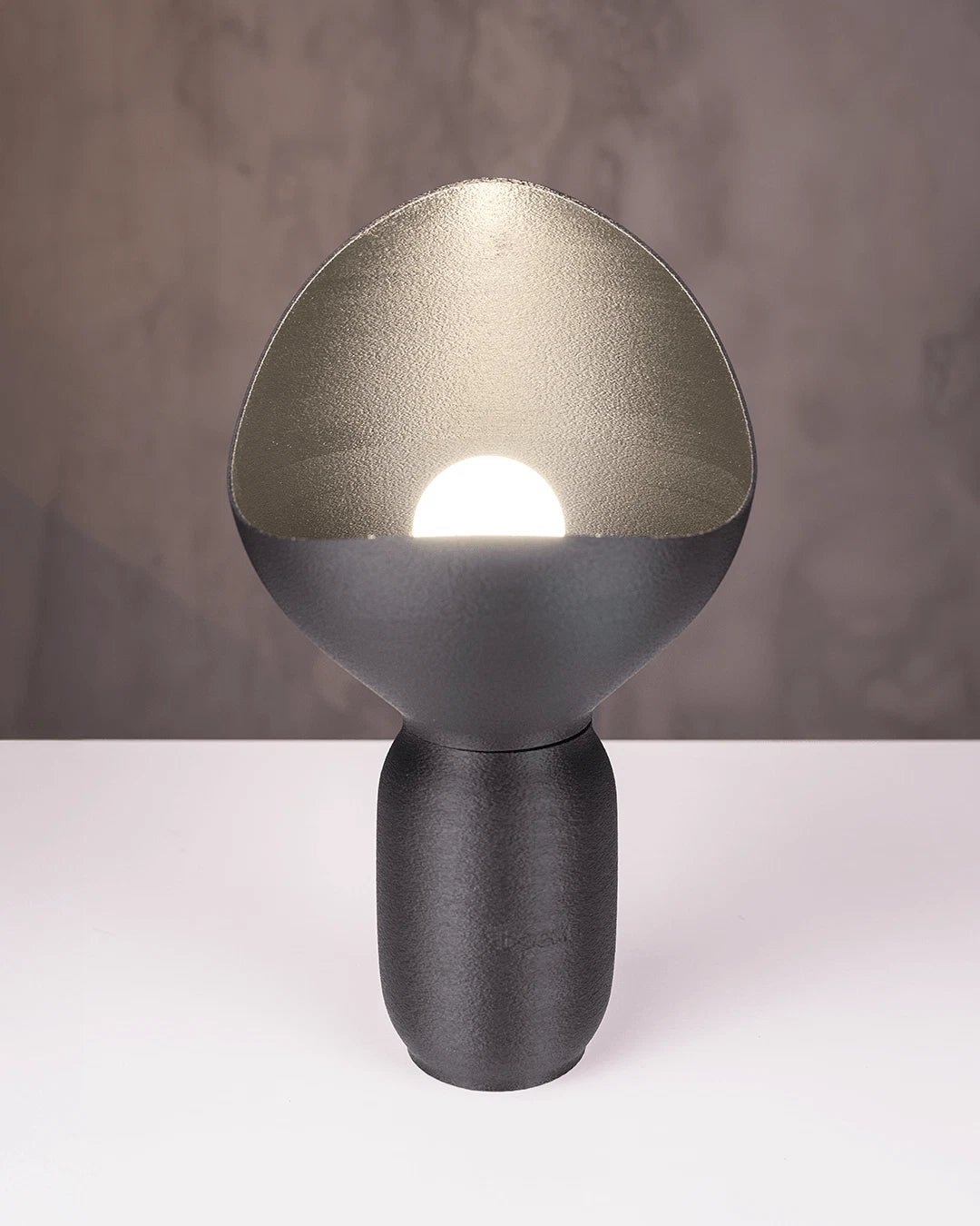 Moon Lamp lampada da tavolo led E27 220 v realizzata con stampa 3D in PETG