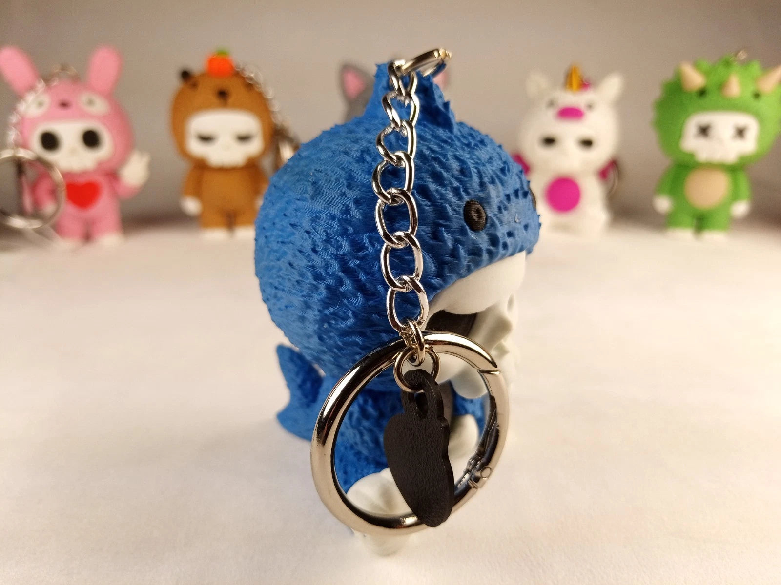 Skubbies "Chompy" portachiavi e personaggio da collezione Stampa 3D a colori con catena e anello con moschettone a molla