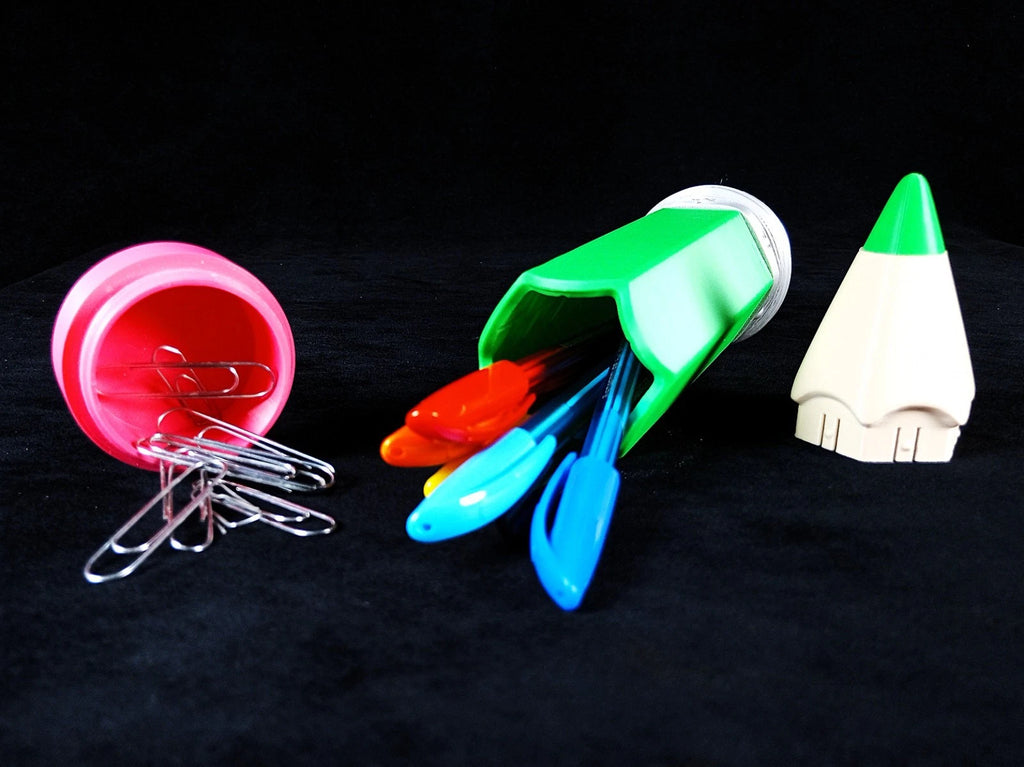 Astuccio a forma di grande matita verde, portaoggetti, scuola , stampato in  3D