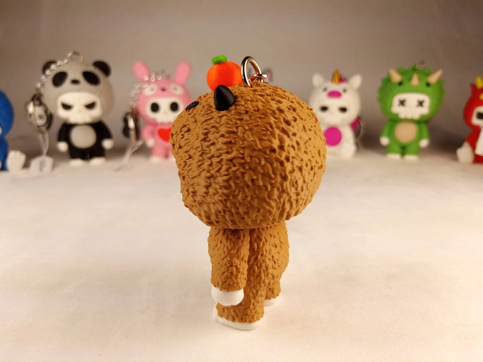 Skubbies "Poppy" portachiavi e personaggio da collezione Stampa 3D PLA a colori con catena e anello con moschettone a molla