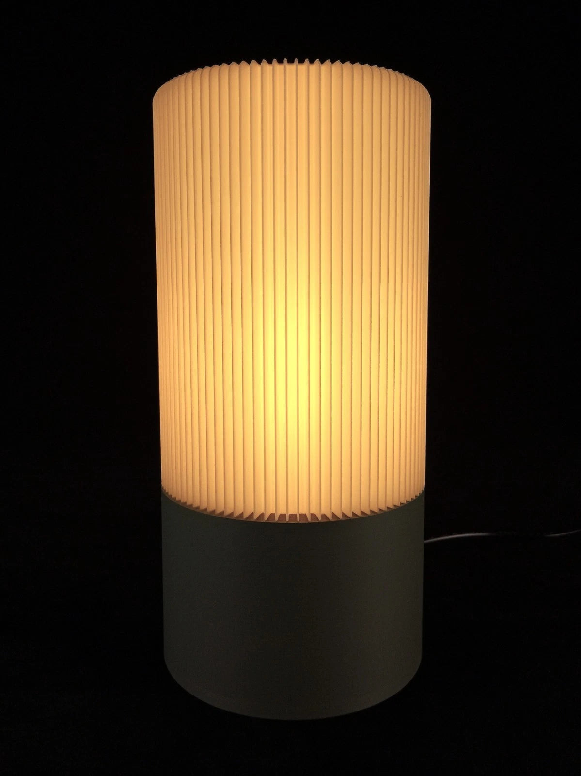 "Forma" Lumaline lampada da tavolo minimal colore grigio, stampa 3D PLA - PETG