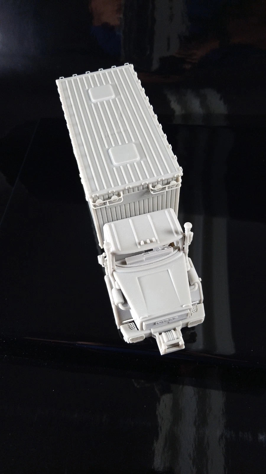 IVECO MAGIRUS 330.30 ANW Overland Kit in resina scala 1:43