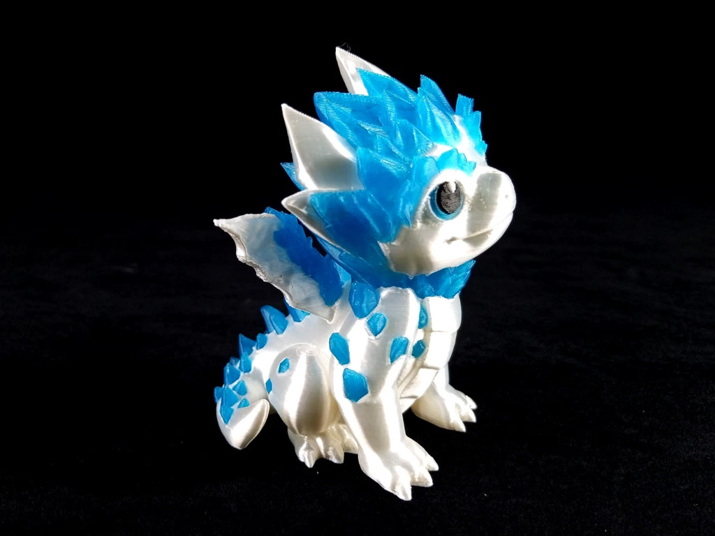 Dragon Nursery Crystallis baby drago + uovo contenitore + base stampa 3d a colori PLA made in Italy