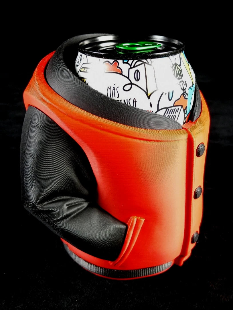 Giacca Universitaria rosso nera Porta lattine realizzata in PLA con la stampa 3D