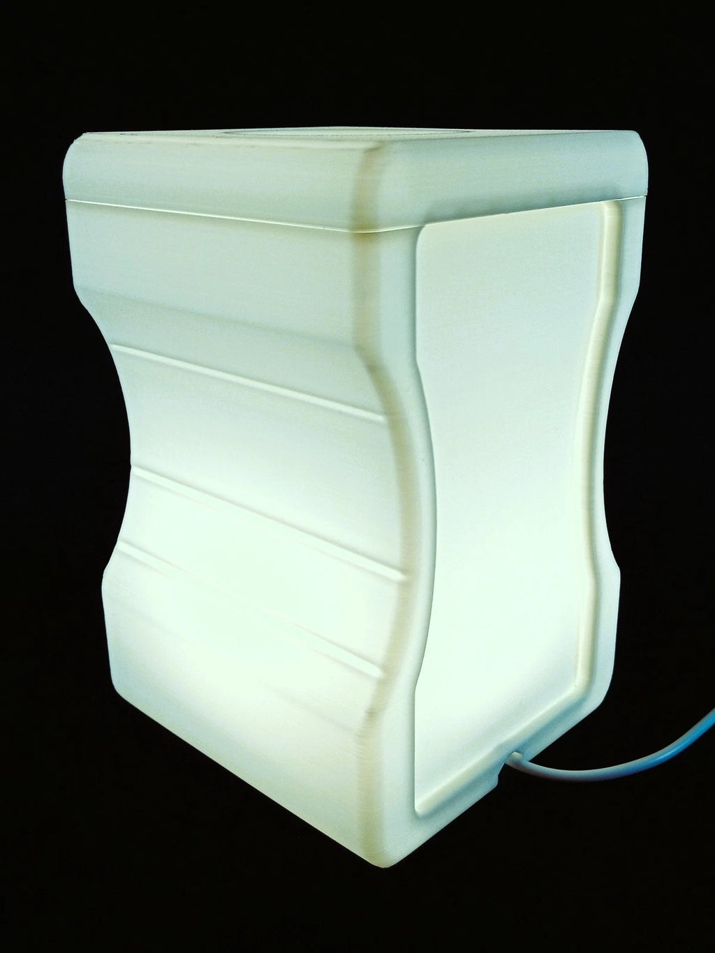 Giant Sharpener lampada da tavolo a forma di temperamatite led 5 volt usb stampa 3D PLA