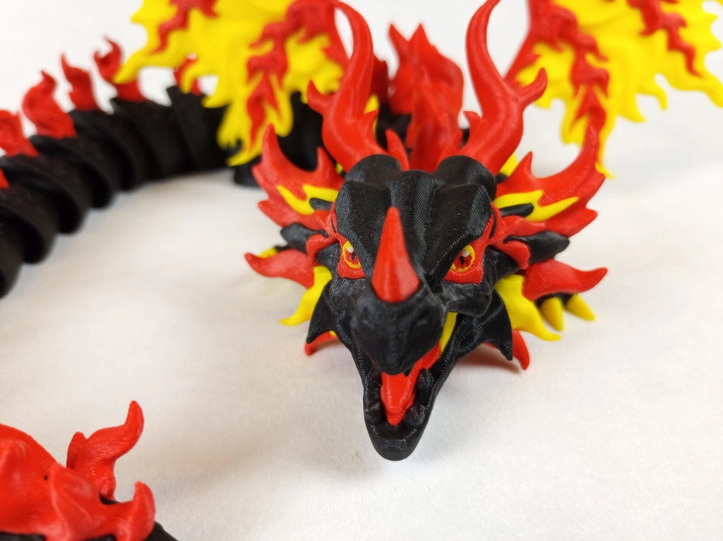 Dragonation "Scorchwing Tyrant" Drago articolato Fidget toy Stampa 3D a colori rosso giallo nero lunghezza 45 cm
