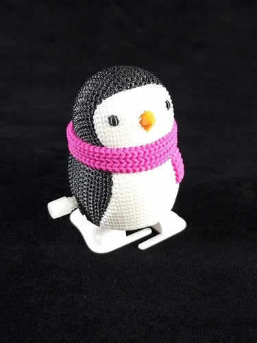 Penguin Crochet Toy Pinguino che cammina giocattolo meccanico con movimento a carica stampato in 3D a colori